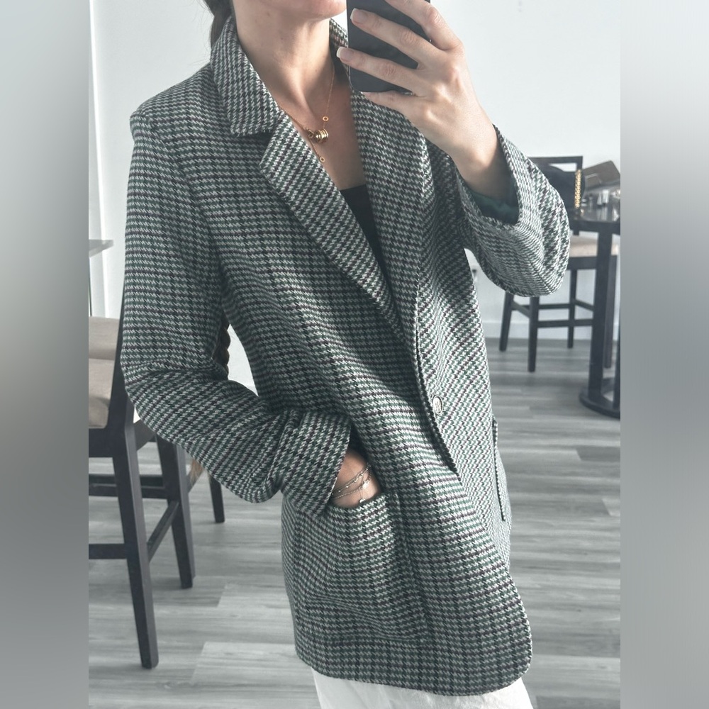 Blazer made in Paris.